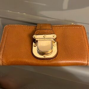 COPY - Michael kors wallet